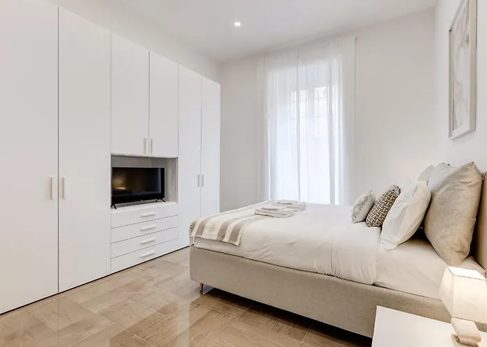 Apartament Fama - Mecenate 3br & 2ba *