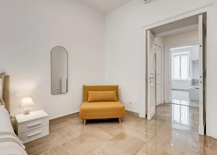 Fama - Mecenate 3br & 2ba *