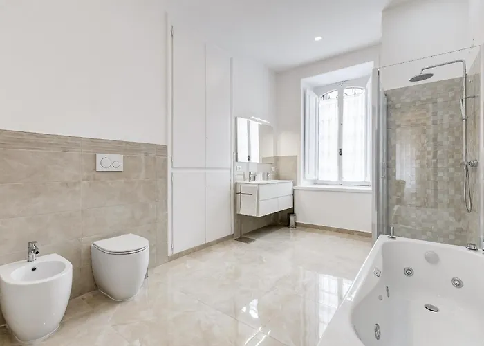 Apartament Fama - Mecenate 3br & 2ba Rzym