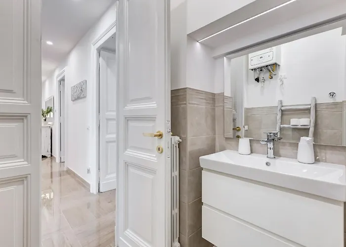 Fama - Mecenate 3br & 2ba * Rzym