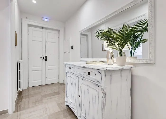 Fama - Mecenate 3br & 2ba * Rzym